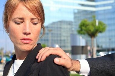 Acoso laboral y sexual, ¿qué sectores son los más afectados?