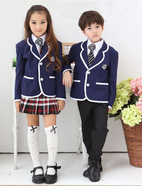 Uniforme escolar para las niñas ¿falda o pantalón?