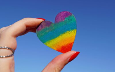 ¿Por qué hay que seguir combatiendo la homofobia?
