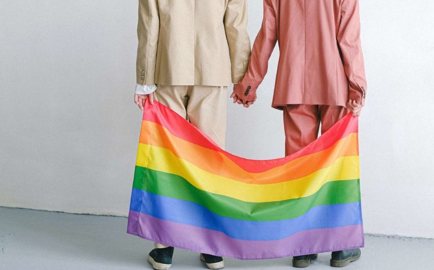 Cómo acabar con la discriminación laboral del colectivo LGTBI+